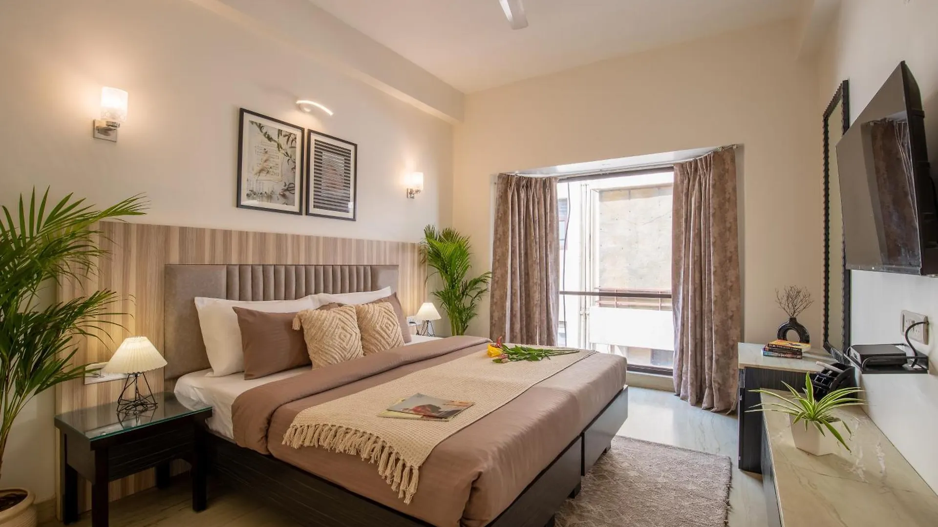 Bedchambers Serviced Apartments, Sector 40 Gurgaon Indie