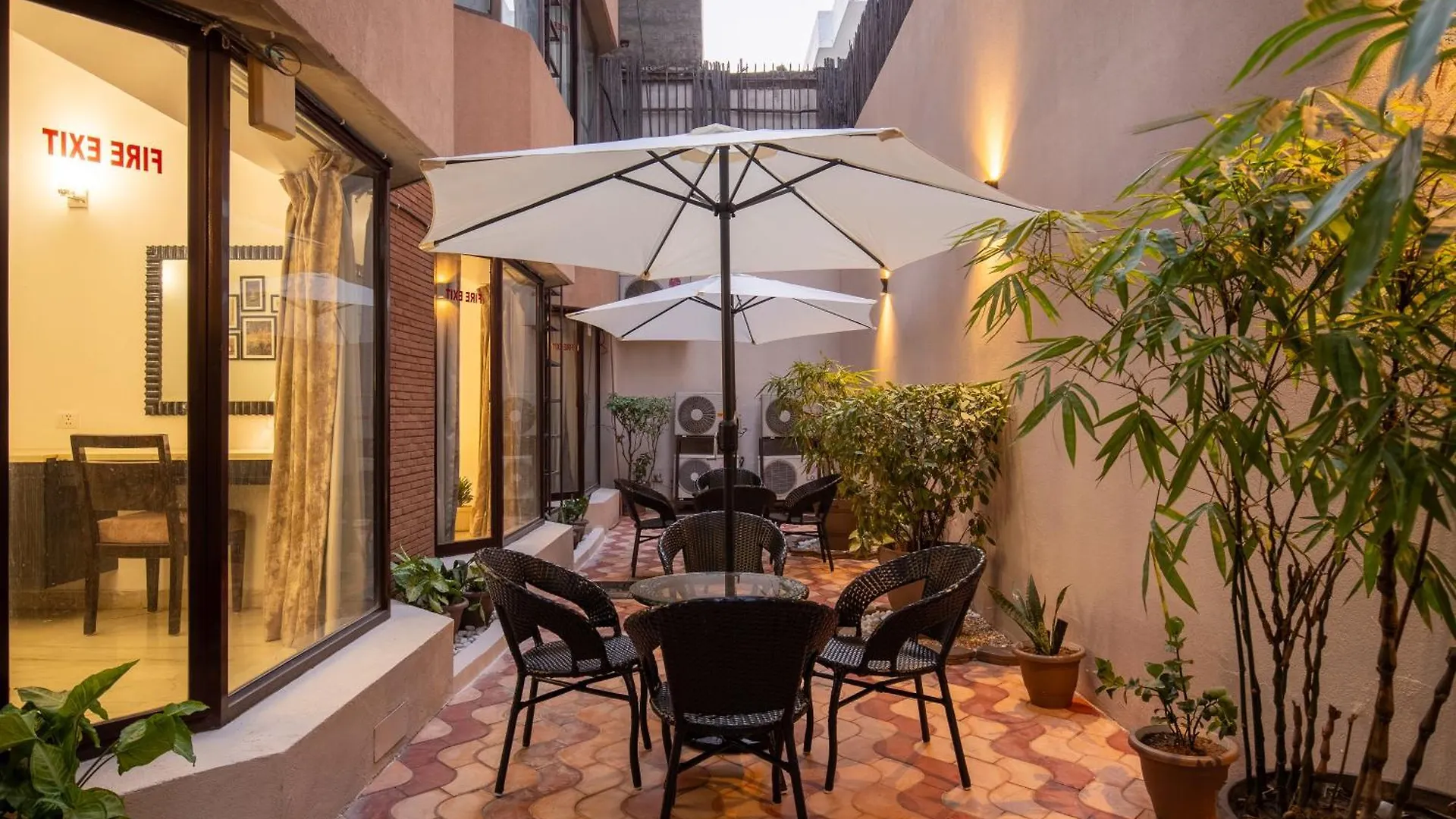 Bedchambers Serviced Apartments, Sector 40 Gurgaon Indie