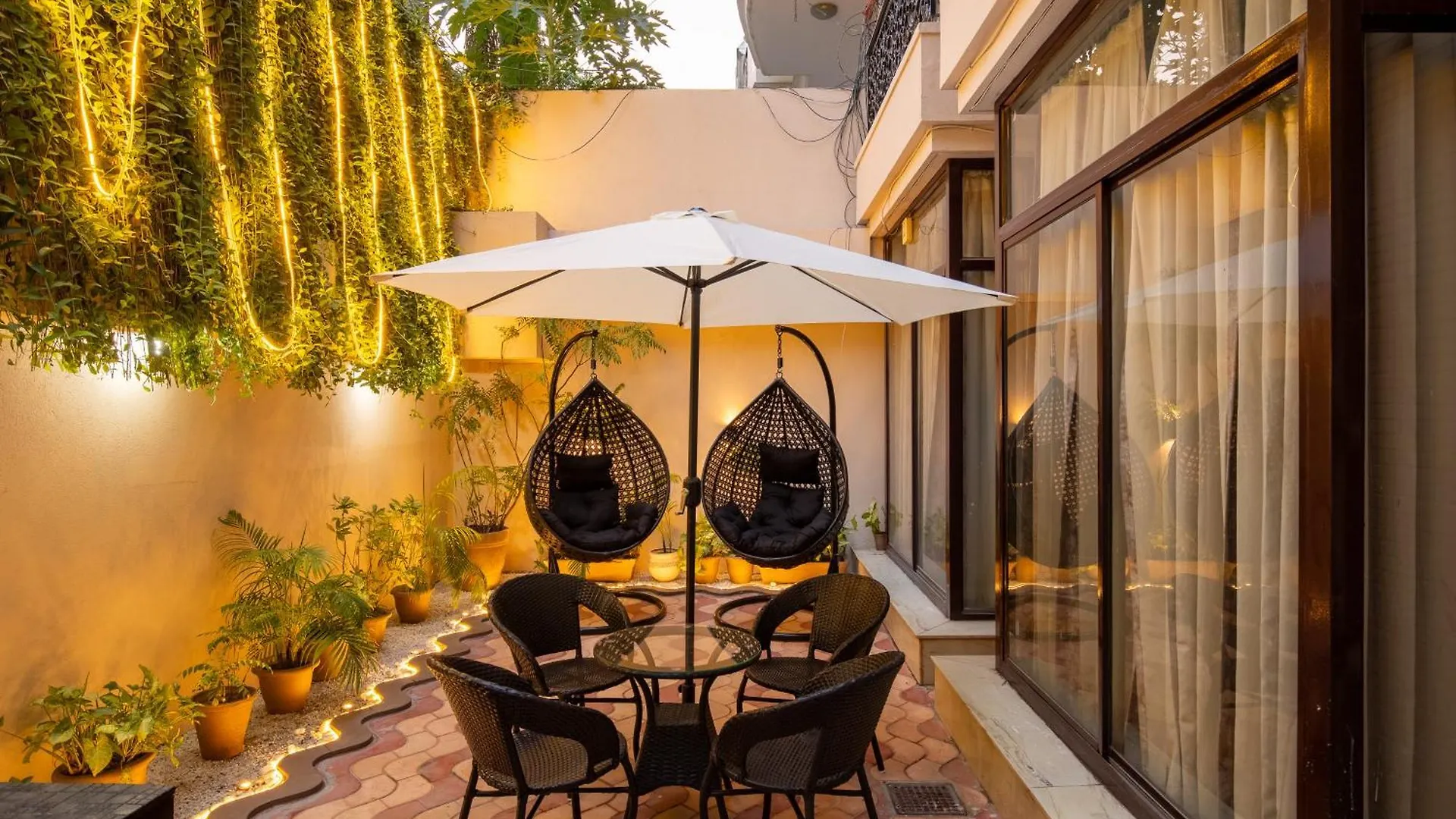 Bedchambers Serviced Apartments, Sector 40 Gurgaon